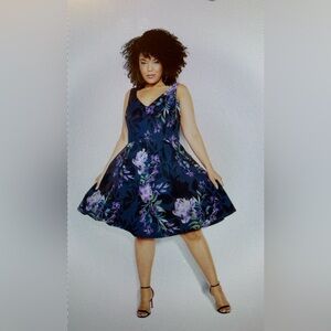 City Chic Floral Fields Dress